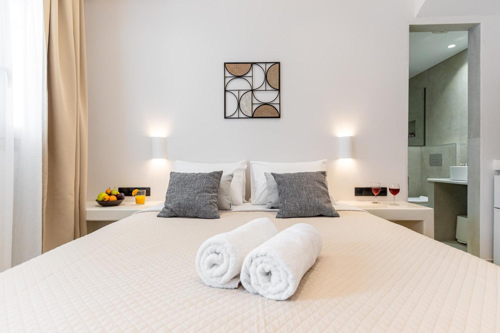 Adama'S Suites Naxos City Oda fotoğraf